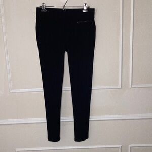 DKNY Black JEGGINGS sz. Small